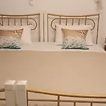 Actis 1 * Стелида